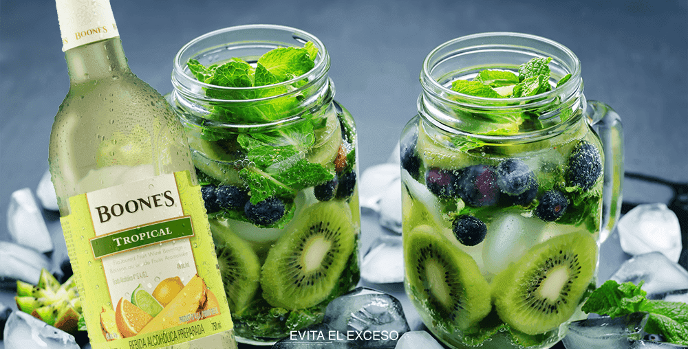 Mojito de kiwi y blueberries